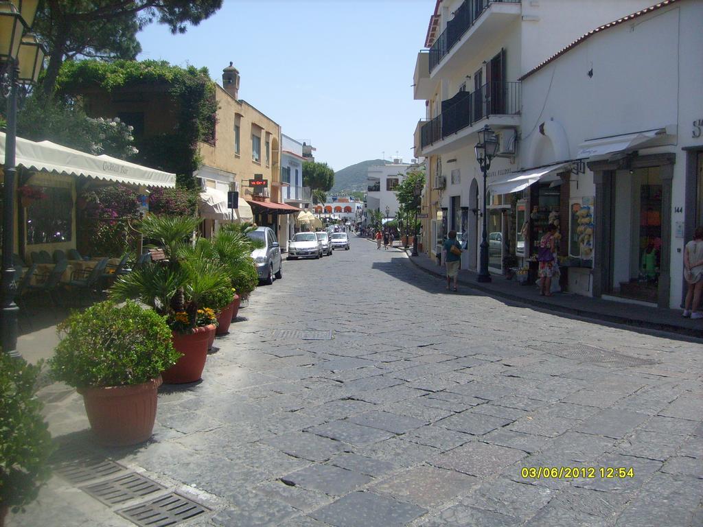 B&B Celestina Ischia Lacco Ameno  Extérieur photo