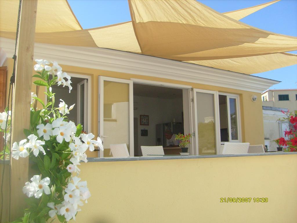 B&B Celestina Ischia Lacco Ameno  Extérieur photo