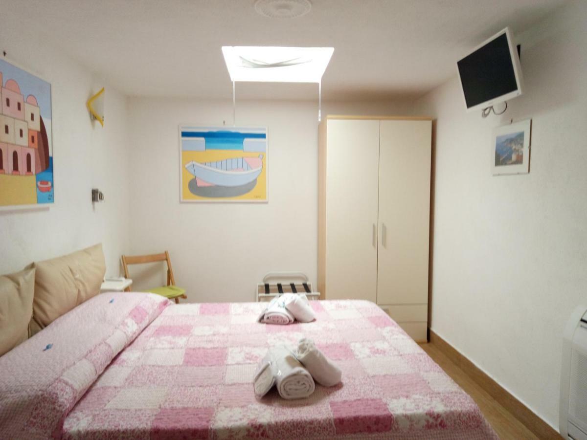 B&B Celestina Ischia Lacco Ameno  Extérieur photo